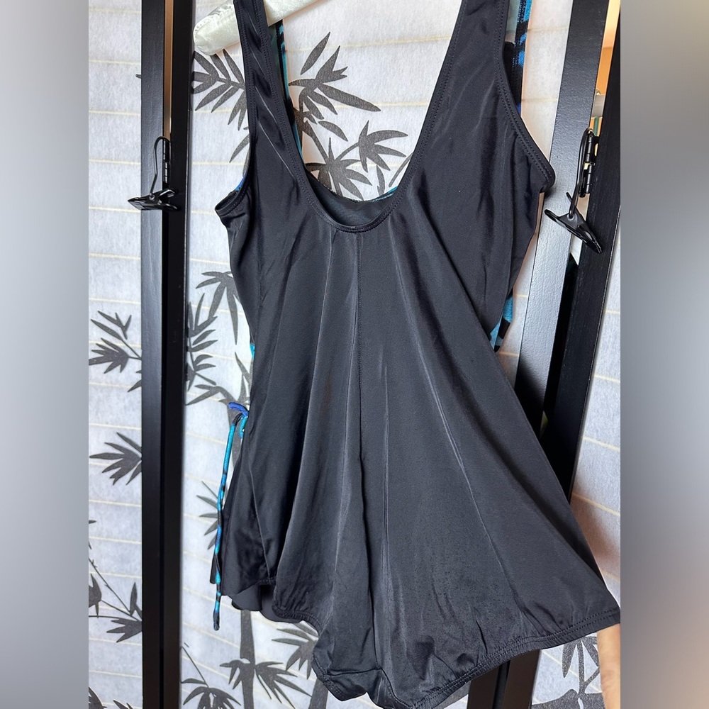 Longitude Blue Black Leopard print One Piece Swimsuit with Sarong Size 10 & 12 - Picture 3 of 8